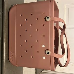 Large Blush Pink Bogg Bag gently used Gorgeous color